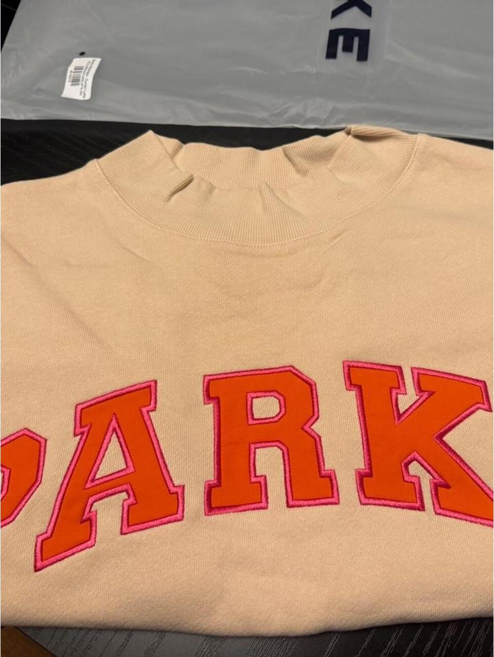 PARKE x Dunkin Varsity Mockneck Sweatshirt Latte Size Large NWT - Picture 3 of 6